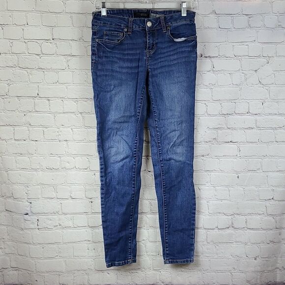Aeropostale Jegging Mid-Rise Skinny Distressed Denim Blue Jeans Ankle Cropped 4 - Picture 1 of 8